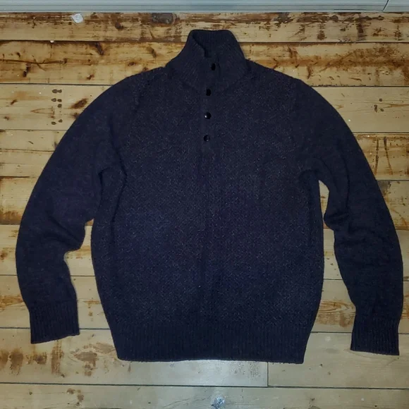 Banana Republic Knit Sweater - Picture 1 of 6